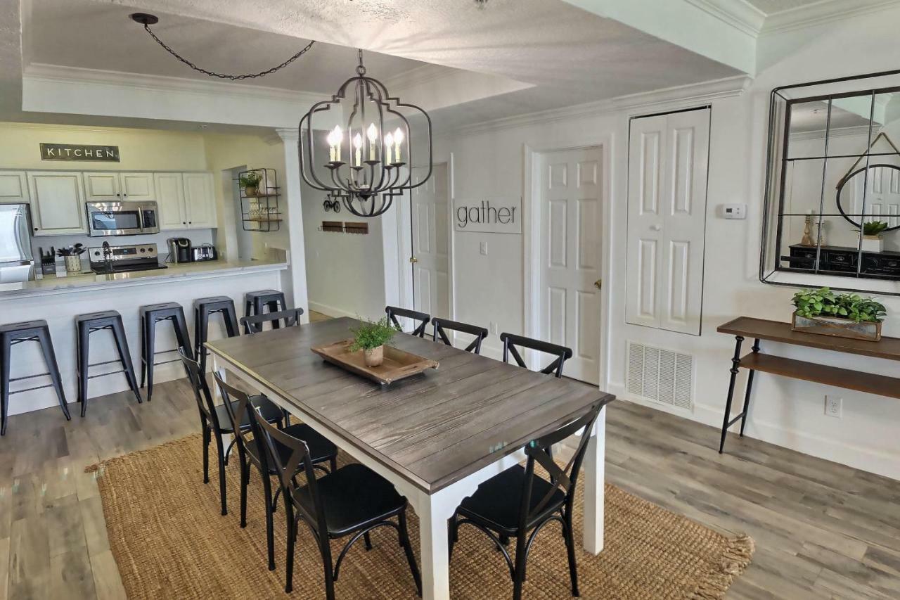 Barefoot Bliss - Beachfront Condo - Sleeps 12 Panama City Beach Eksteriør billede