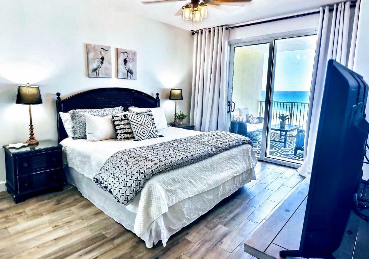Barefoot Bliss - Beachfront Condo - Sleeps 12 Panama City Beach Eksteriør billede