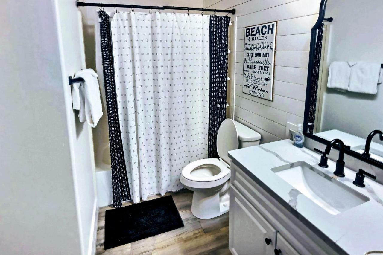 Barefoot Bliss - Beachfront Condo - Sleeps 12 Panama City Beach Eksteriør billede